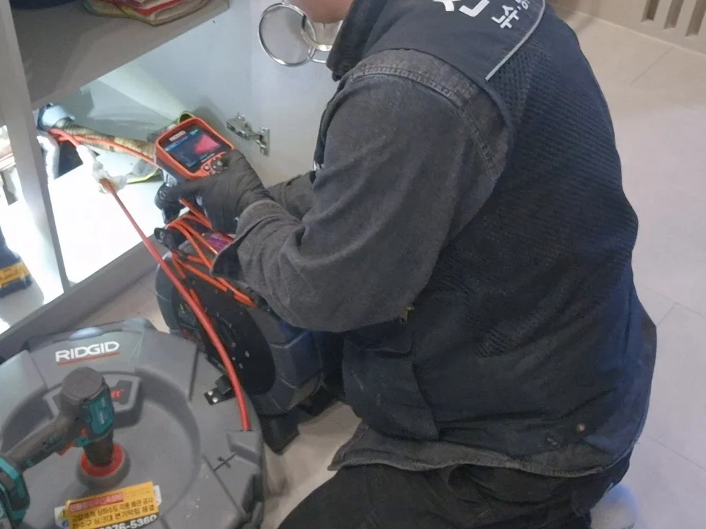 금천구 금천 독산동 변기막힘 작업 현장